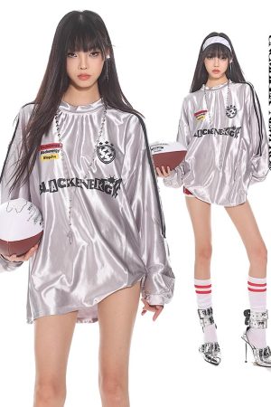 Vintage-Inspired American Sports Jersey - Retro Athletic Top for Casual Wear, 90s Style, Unisex Sports Fashion