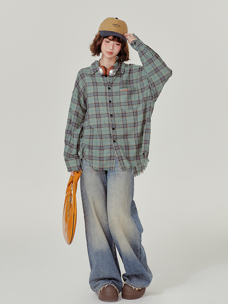 Vintage-Inspired Green Plaid Shirt Jacket for Women - Casual Loose Checkered Top for Spring and Autumn Fashion Vintage-Inspired Green Plaid Shirt Jacket for Women - Casual Loose Checkered Top for Spring and Autumn Fashion