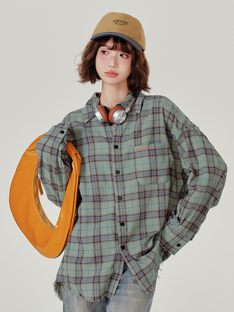 Vintage-Inspired Green Plaid Shirt Jacket for Women - Casual Loose Checkered Top for Spring and Autumn Fashion Vintage-Inspired Green Plaid Shirt Jacket for Women - Casual Loose Checkered Top for Spring and Autumn Fashion