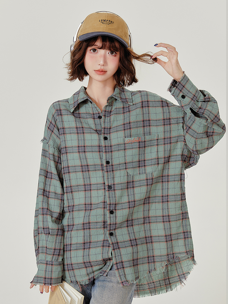 Vintage-Inspired Green Plaid Shirt Jacket for Women - Casual Loose Checkered Top for Spring and Autumn Fashion Vintage-Inspired Green Plaid Shirt Jacket for Women - Casual Loose Checkered Top for Spring and Autumn Fashion