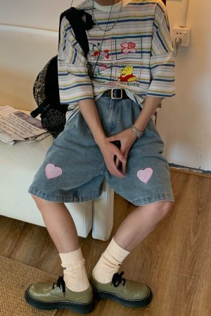 Vintage-Inspired Heartfelt Cowboy Five-Point Shorts - Chic Wide-Leg Elastic Pants in Washed Hong Kong Style for Couples