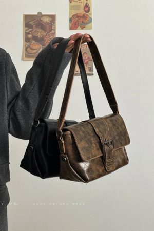 Vintage-Inspired High-Quality Underarm Bag for Women - 2024 Fashionable Versatile Small Square Shoulder Crossbody Bag