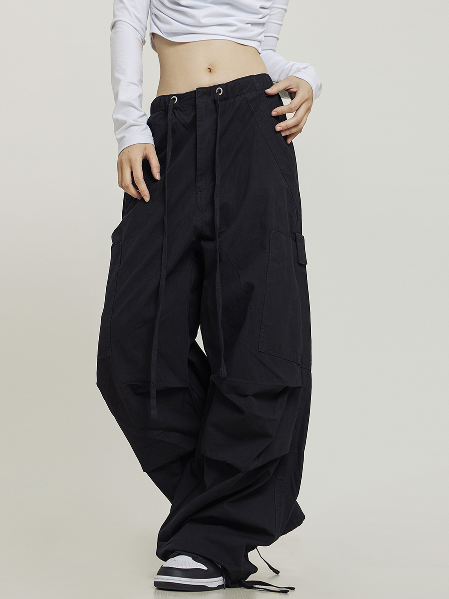 Vintage-Inspired Loose Straight Cargo Pants for Men & Women, Slightly Flared Wide-Leg Casual Style, 90s Y2K Fashion Vintage-Inspired Loose Straight Cargo Pants for Men & Women, Slightly Flared Wide-Leg Casual Style, 90s Y2K Fashion