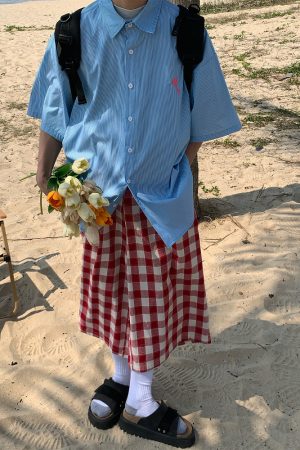 Vintage-Inspired Small Embroidery Vertical Striped Short Sleeve Shirt for Couples - Casual Summer Loose Fit Top