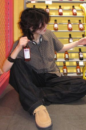 Vintage-Inspired Womenâ€™s Short Sleeve Shirt, Summer Pleated Checkered Pattern, Intellectual Style, Waist-Cinching Trendy Top