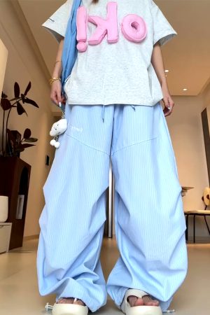 Vintage-Inspired Women's Wide-Leg Jazz Dance Pants, Loose Draped Striped Casual Sports Trousers for Summer Fashion