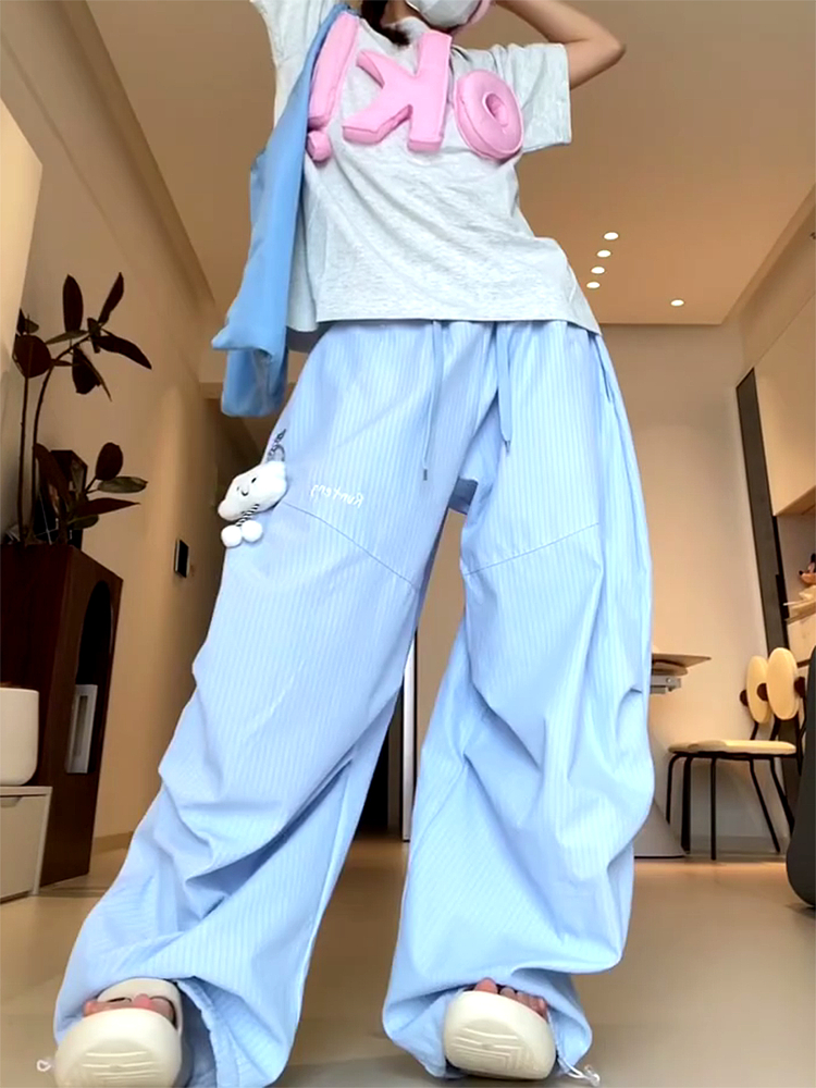 Vintage-Inspired Women's Wide-Leg Jazz Dance Pants, Loose Draped Striped Casual Sports Trousers for Summer Fashion Vintage-Inspired Women's Wide-Leg Jazz Dance Pants, Loose Draped Striped Casual Sports Trousers for Summer Fashion