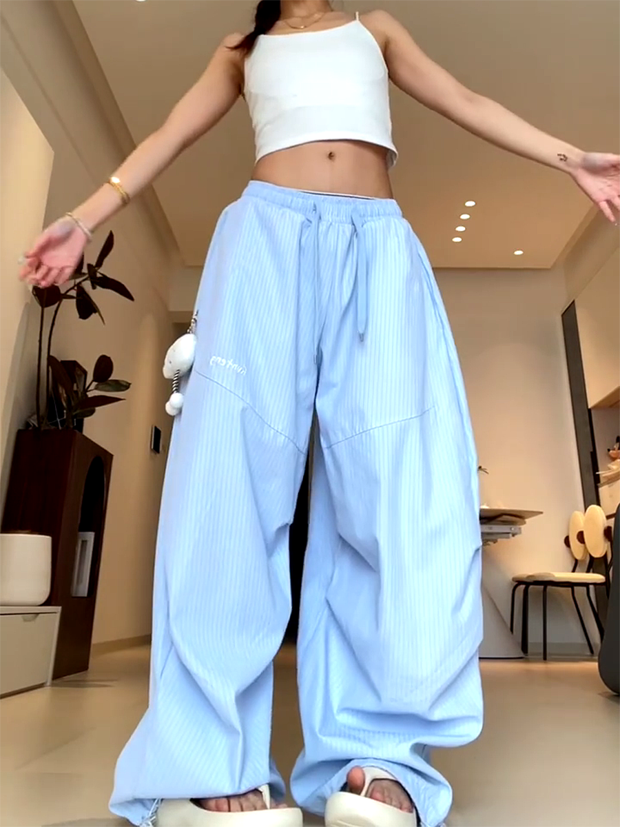 Vintage-Inspired Women's Wide-Leg Jazz Dance Pants, Loose Draped Striped Casual Sports Trousers for Summer Fashion Vintage-Inspired Women's Wide-Leg Jazz Dance Pants, Loose Draped Striped Casual Sports Trousers for Summer Fashion