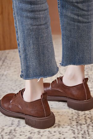 Vintage Italian-Style Soft-Soled Leather Shoes for Women - Comfortable 3.5 cm Low Heels for Everyday Wear