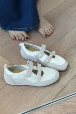 Vintage Leather Hollow-Out Velcro Mary Jane Shoes for Women - Versatile Ballet Style Flat Casual Training Shoes