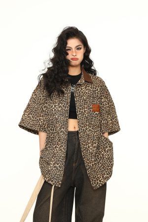Vintage Leopard Print Denim Jacket with Polo Collar - Unisex Retro Streetwear Short Sleeve