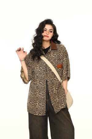 Vintage Leopard Print Denim Jacket with Polo Collar - Unisex Retro Streetwear Short Sleeve