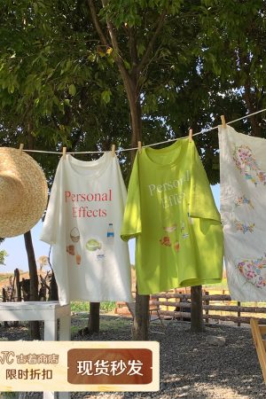 Vintage 'Love and Time' Retro Short Sleeve Printed T-Shirt for Women, Summer Loose Fit Round Neck Top, Y2K Style