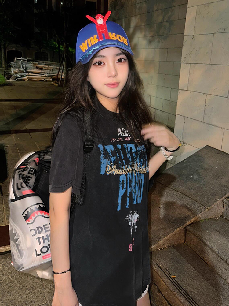 Vintage Oversized Short Sleeve T-Shirt for Women, Y2K Street Style Cotton Tee with Letter Print, Summer Loose Fit Top Vintage Oversized Short Sleeve T-Shirt for Women, Y2K Street Style Cotton Tee with Letter Print, Summer Loose Fit Top