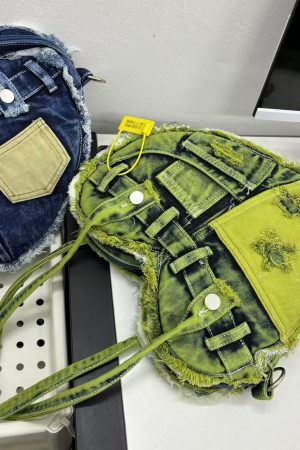 Vintage Patchwork Washed Fringe Denim Heart Crossbody Bag - Trendy Underarm Shoulder Bag for Y2K Style Enthusiasts