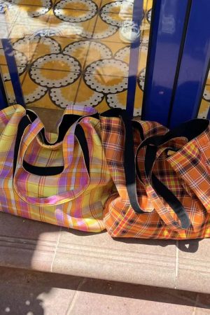 Vintage Plaid Orange Large Capacity Canvas Shoulder Bag - Versatile Commuter Tote for Fashion Lovers