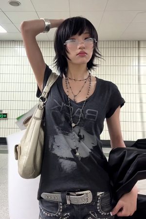 Vintage Portrait Print Shoulder T-Shirt for Women - Short Sleeve Slim Fit Summer Top in American Style