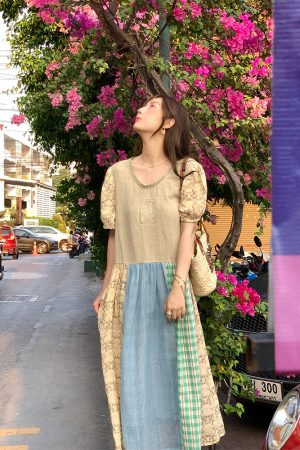 Vintage Retro Patchwork Short Sleeve Dress for Women - Summer Embroidered Puff Sleeve Long Dress in 90s Inspired Style