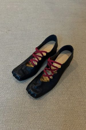 Vintage Sheepskin Pleated Square-Toe Cross-Strap High-Heeled Ballet Mary Jane Shoes - Chunky Heel, Pig-Nose Style