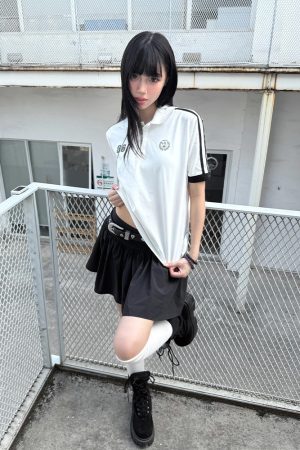 Vintage Short Sleeve Polo Shirt for Women - Summer Lapel College Style, Slim Fit Flattering Top, Trendy American Fashion