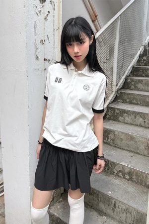 Vintage Short Sleeve Polo Shirt for Women - Summer Lapel College Style, Slim Fit Flattering Top, Trendy American Fashion