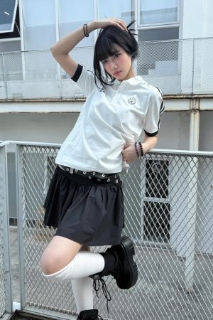 Vintage Short Sleeve Polo Shirt for Women - Summer Lapel College Style, Slim Fit Flattering Top, Trendy American Fashion