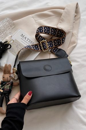 Vintage Soft Leather Bucket Crossbody Bag for Women - High-End Versatile Sweet Shoulder Bag for Commuting and Travel