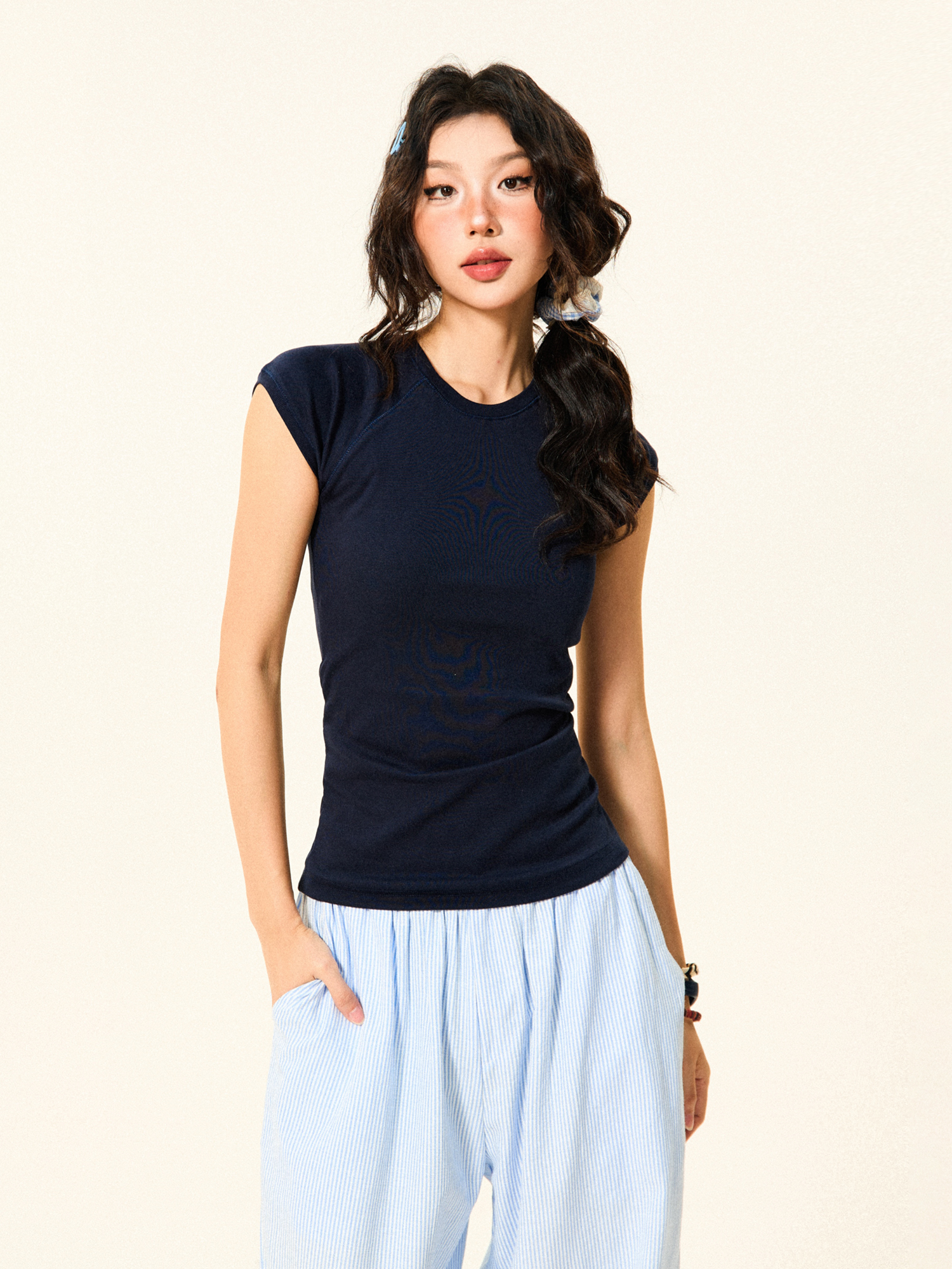 Vintage Solid Color Slim Fit Short Sleeve T-Shirt for Women - Summer Slimming Flutter Sleeve Crop Top, Y2K Style Fashion