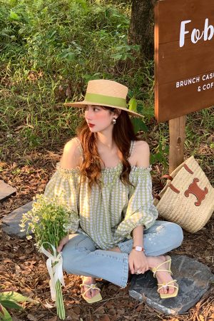 Vintage Spring Garden Off-Shoulder Checkered Long Sleeve Shirt for Women - Lantern Sleeve One-Shoulder Blouse for Spring Summer