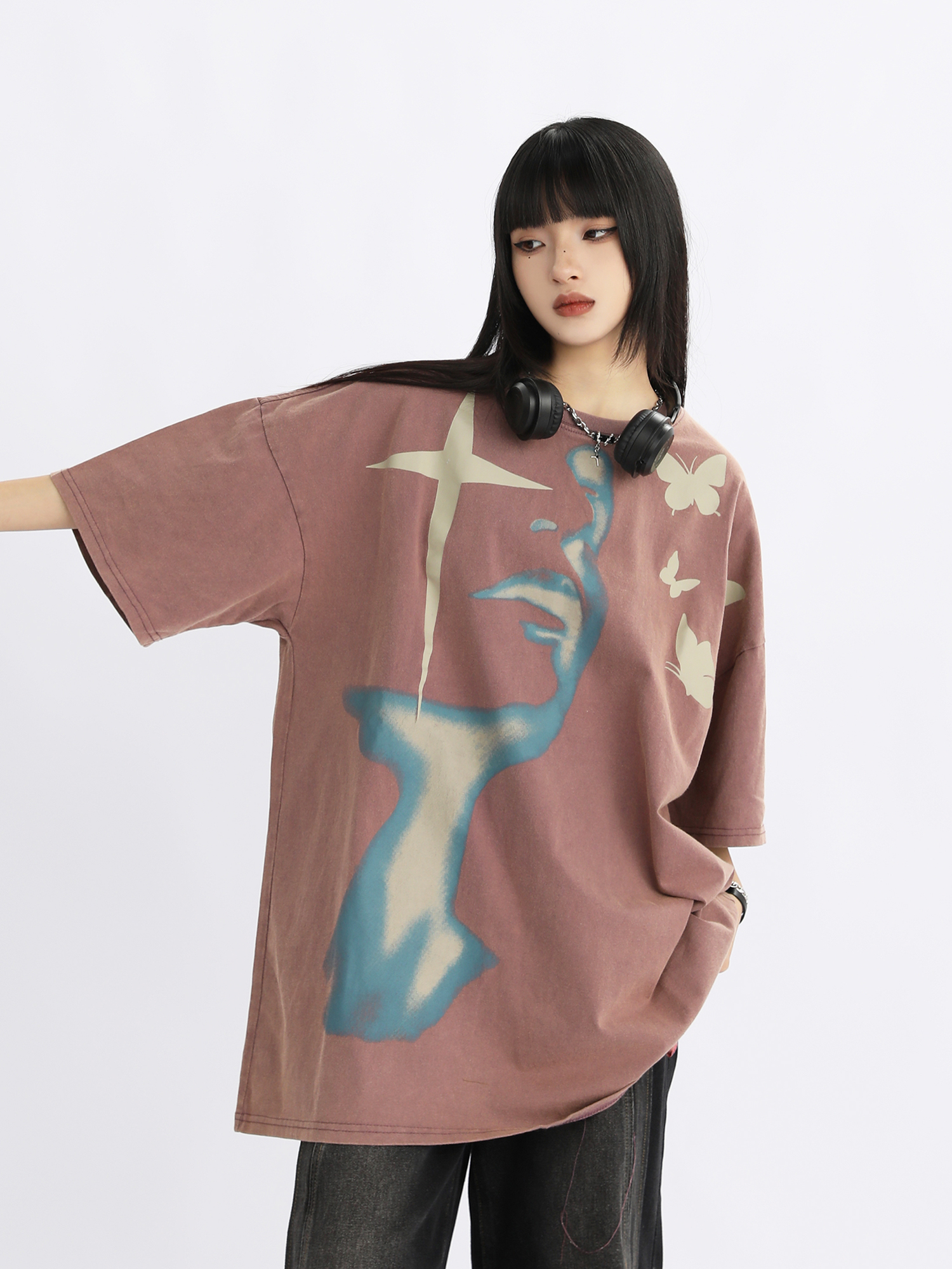 Vintage Street Portrait Printed Oversized T-Shirt for Men and Women | Unisex American Streetwear | 90s Inspired Loose Fit Tee Vintage Street Portrait Printed Oversized T-Shirt for Men and Women | Unisex American Streetwear | 90s Inspired Loose Fit Tee