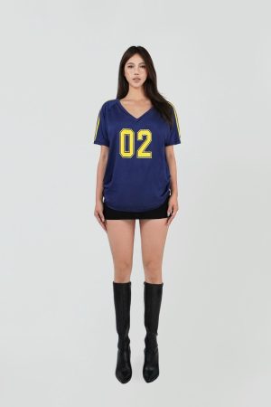 Vintage Style V-Neck Loose T-Shirt for Women – Retro 90s Casual Top