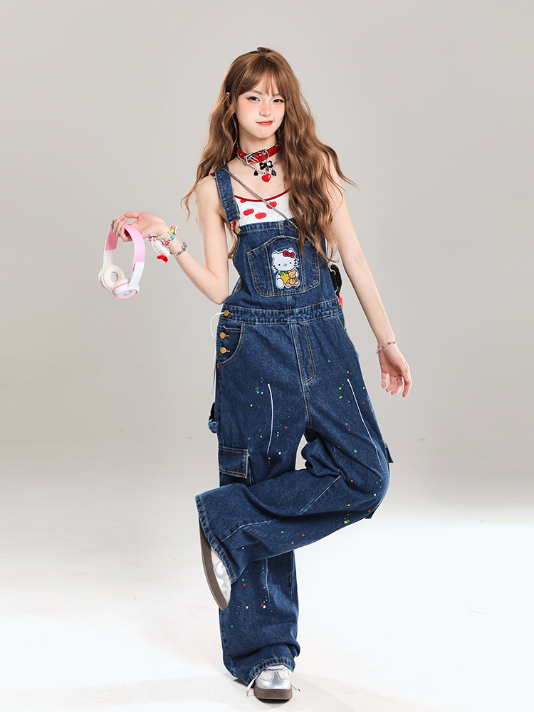 Vintage-Style Women's Denim Overalls - Playful Relaxed Wide-Leg Summer 2025 Fashion for a Youthful Look Vintage-Style Women's Denim Overalls - Playful Relaxed Wide-Leg Summer 2025 Fashion for a Youthful Look