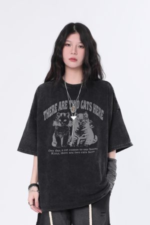 Vintage Washed Black Short Sleeve T-Shirt for Women with Niche Design - Sit and Eat Until the Mountains Are Empty Street Style Cat Graphic