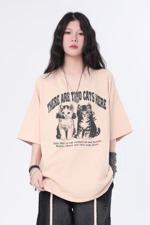 Vintage Washed Black Short Sleeve T-Shirt for Women with Niche Design - Sit and Eat Until the Mountains Are Empty Street Style Cat Graphic