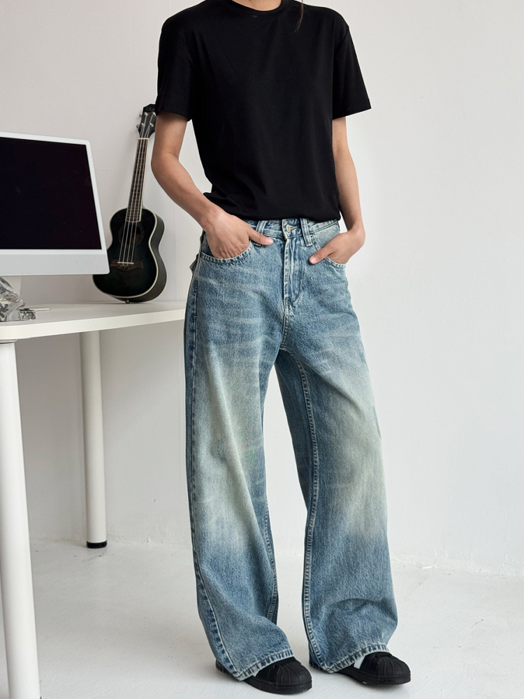 Vintage Washed Denim Pants for Men and Women - Cat Whisker Gradient, Straight Loose Fit, Casual Style, Y2K Inspired Fashion Vintage Washed Denim Pants for Men and Women - Cat Whisker Gradient, Straight Loose Fit, Casual Style, Y2K Inspired Fashion