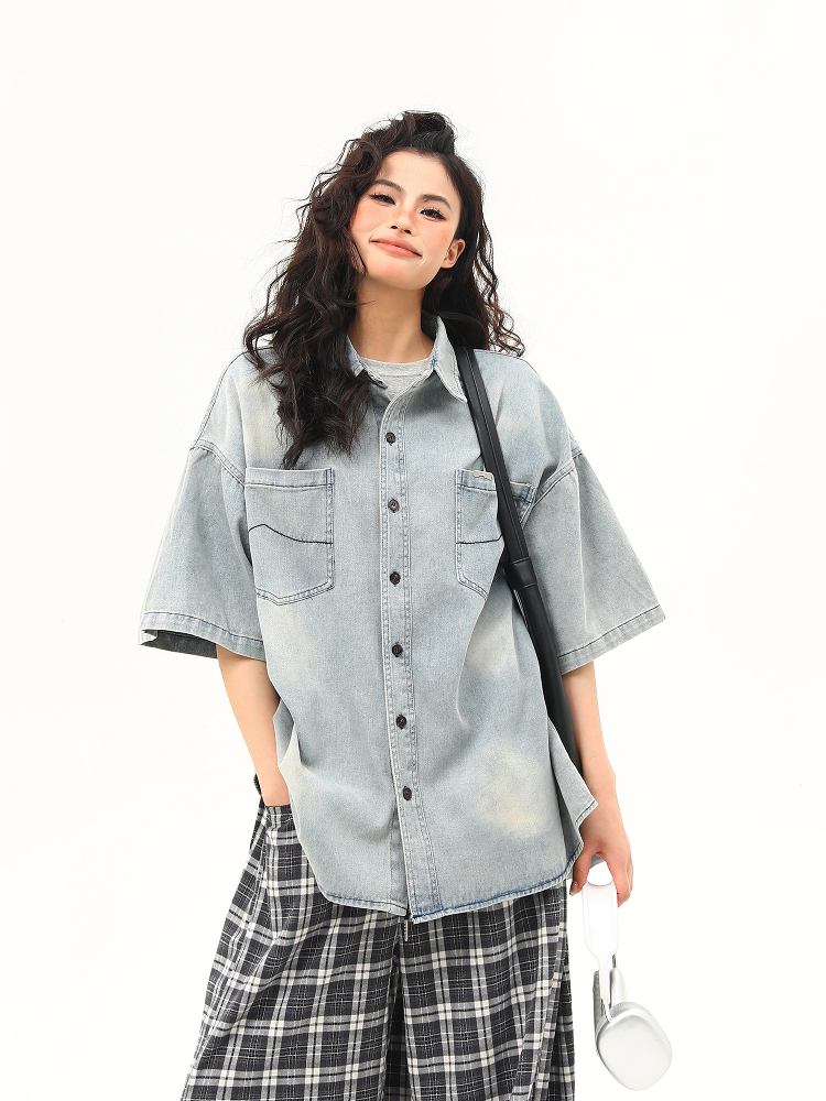 Vintage Washed Denim Short Sleeve Shirt for Women - Trendy Versatile Summer Outerwear in 90s American Style Vintage Washed Denim Short Sleeve Shirt for Women - Trendy Versatile Summer Outerwear in 90s American Style