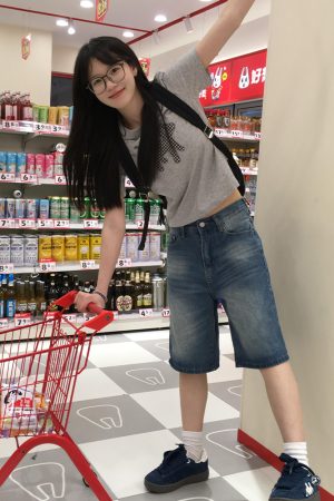 Vintage Washed Distressed Denim Shorts for Women - Summer Straight-Leg Loose Fit Wide-Leg Five-Point Style