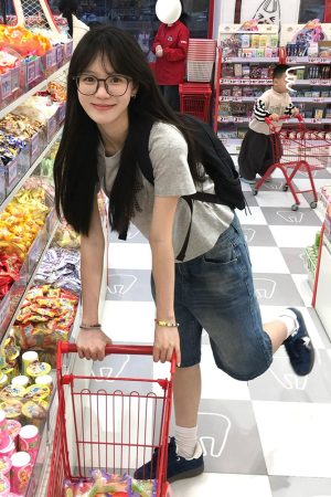 Vintage Washed Distressed Denim Shorts for Women - Summer Straight-Leg Loose Fit Wide-Leg Five-Point Style