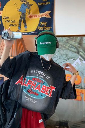 Vintage Washed Distressed T-Shirt for Couples - Heavy-Duty Loose Fit Summer Top - Trendy 90s Style Short Sleeve Tee