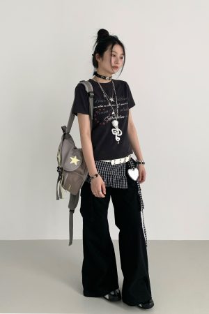 Vintage Water-Washed Flared Low-Waist Cargo Wide-Leg Pants for a 90s Inspired Look