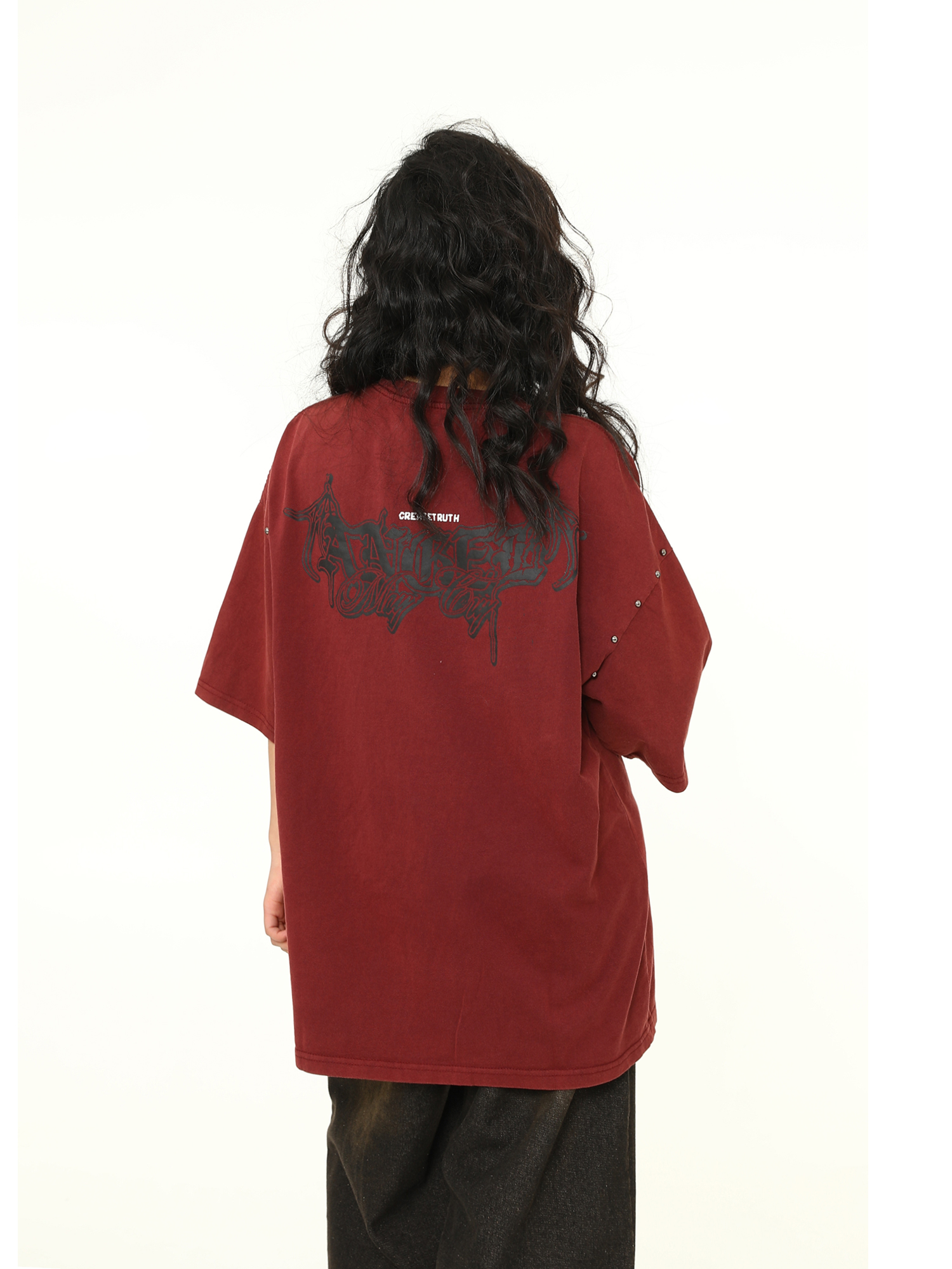 Vintage Wine Red Oversized Short-Sleeve T-Shirt for Men and Women, American Street Style Couple Top, Trendy 90s A-Zi Fashion Vintage Wine Red Oversized Short-Sleeve T-Shirt for Men and Women, American Street Style Couple Top, Trendy 90s A-Zi Fashion