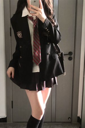 Waist-Cinching Slim Fit Pudding Bear JK Uniform Jacket - Female Academy Style 2025, Trendy Korean Style Fashion