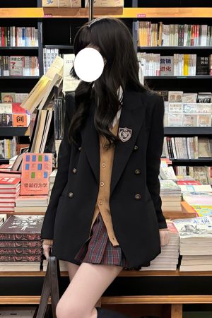 Waist-Defined Slimming JK Uniform Set for Women - Pudding Bear College Style Jacket & Skirt Outfit