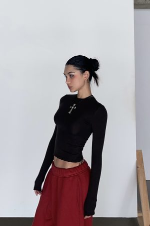 Warm Velvet Slim Fit Fitted Top - Soft Plush Waist-Defining Design - 90s Inspired - Available in 4 Colors