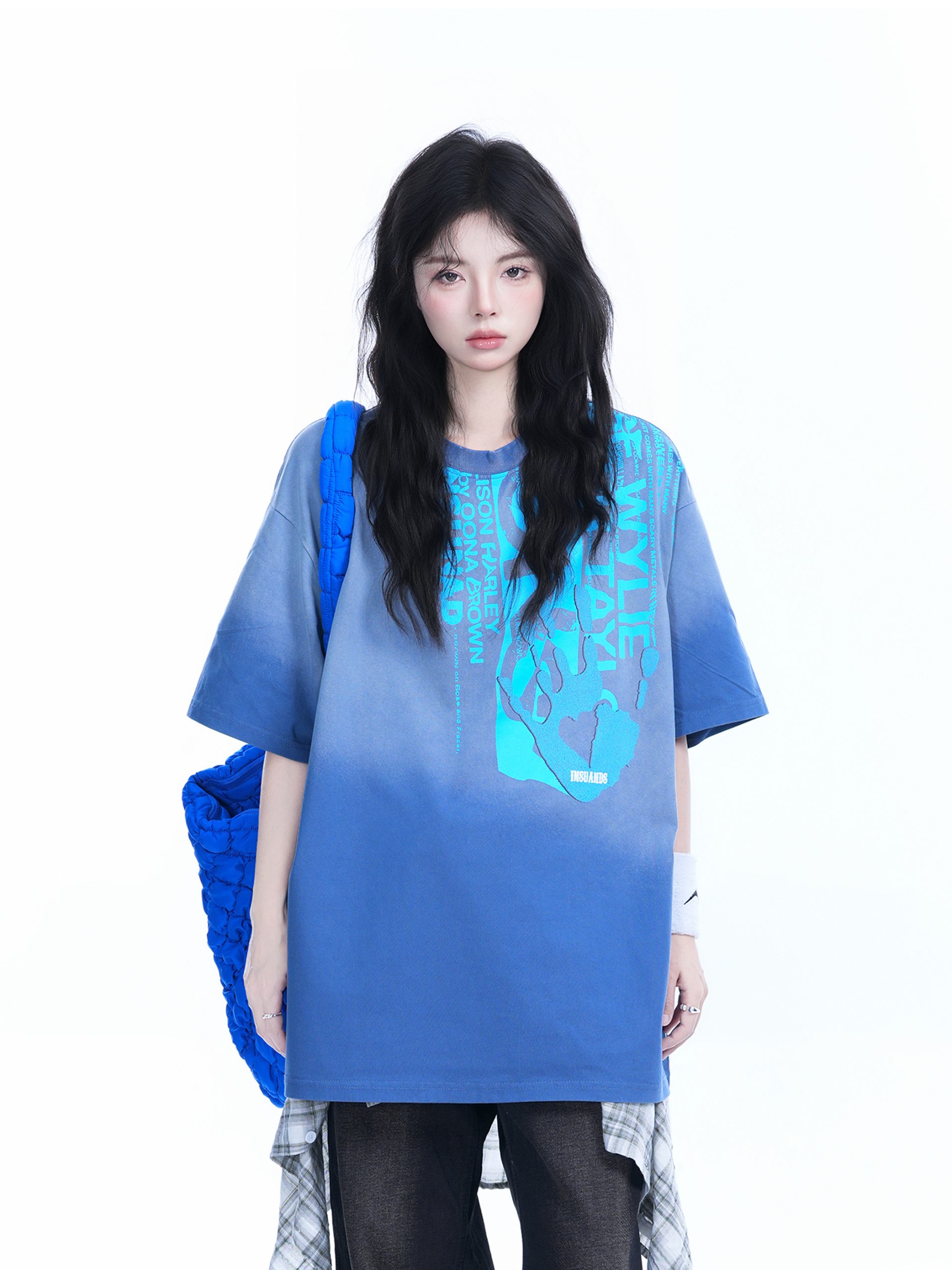 Washed Gradient Short Sleeve T-Shirt for Women - Loose Fit, Trendy American High Street Style, Casual Graphic Tee Washed Gradient Short Sleeve T-Shirt for Women - Loose Fit, Trendy American High Street Style, Casual Graphic Tee