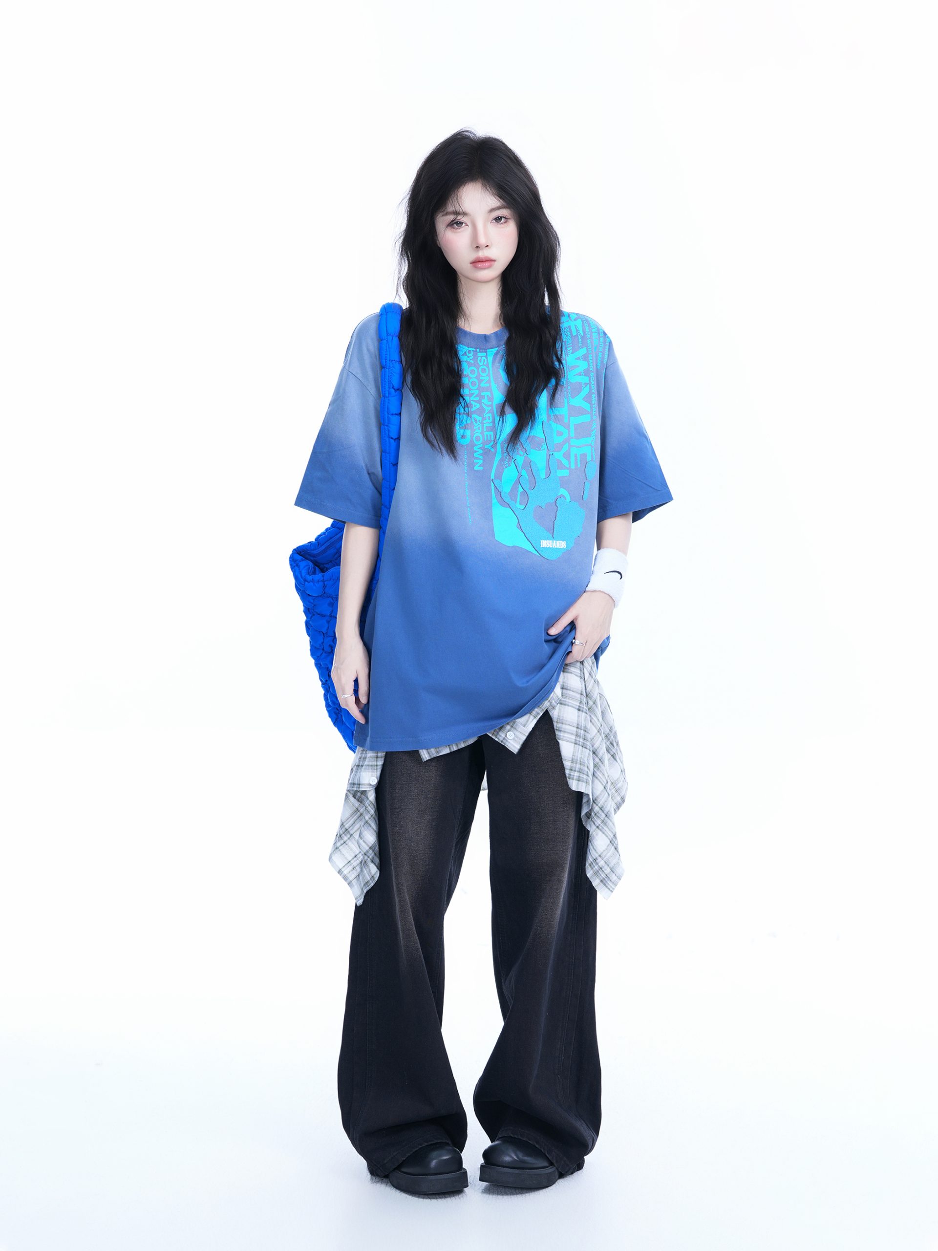 Washed Gradient Short Sleeve T-Shirt for Women - Loose Fit, Trendy American High Street Style, Casual Graphic Tee Washed Gradient Short Sleeve T-Shirt for Women - Loose Fit, Trendy American High Street Style, Casual Graphic Tee