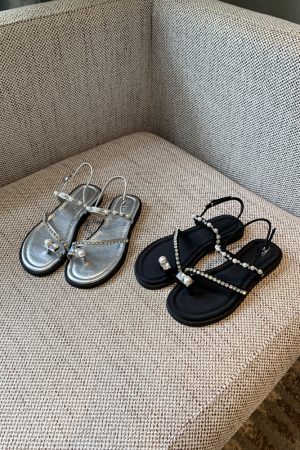 Water Drill Pearl Toe-Post Flat Sandals for Women - 2025 Summer Fairy Temperament Versatile Roman Style Shoes