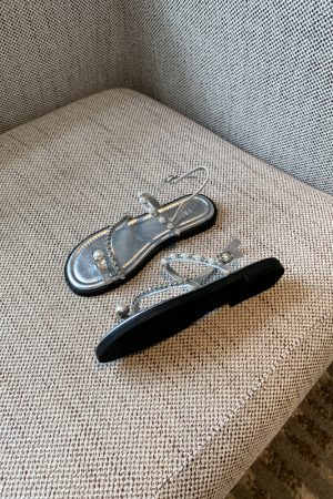 Water Drill Pearl Toe-Post Flat Sandals for Women - 2025 Summer Fairy Temperament Versatile Roman Style Shoes