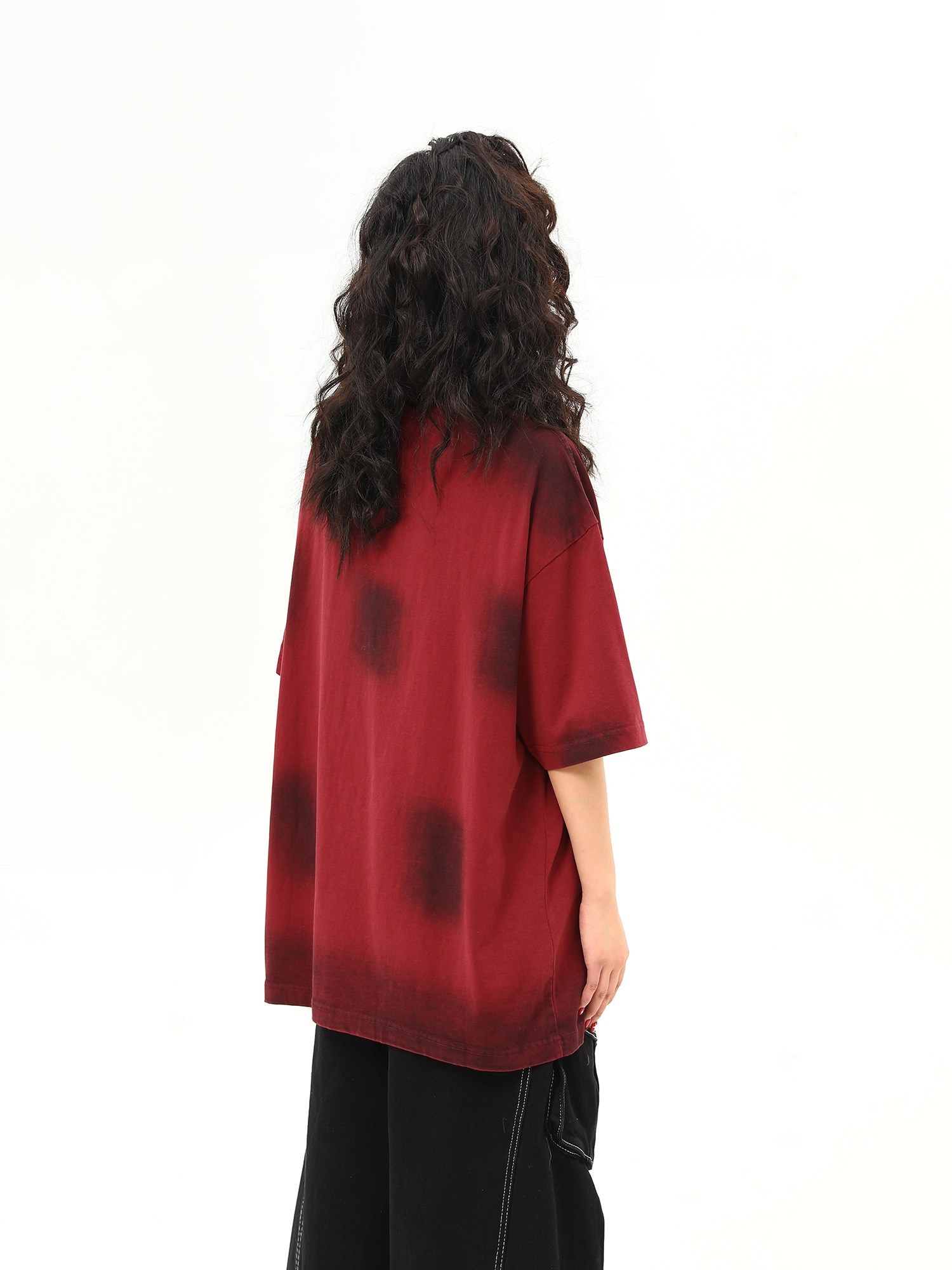 Water-Washed Heavyweight Red Short-Sleeve T-Shirt for Men and Women - American Street Style Trendy Couple Top, Summer Fashion Essential Water-Washed Heavyweight Red Short-Sleeve T-Shirt for Men and Women - American Street Style Trendy Couple Top, Summer Fashion Essential