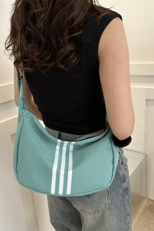 Waterproof Oxford Cloth Large-Capacity Dumpling Crossbody Bag for Women – Trendy Versatile Casual Sports Shoulder Bag